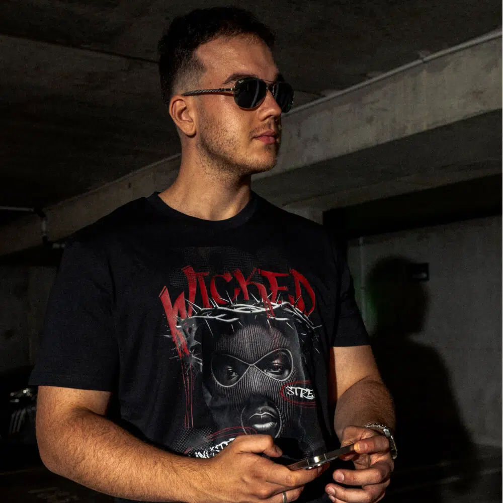 T-shirt Grande Taille Noir Wicked — TRESSOI – Image 3