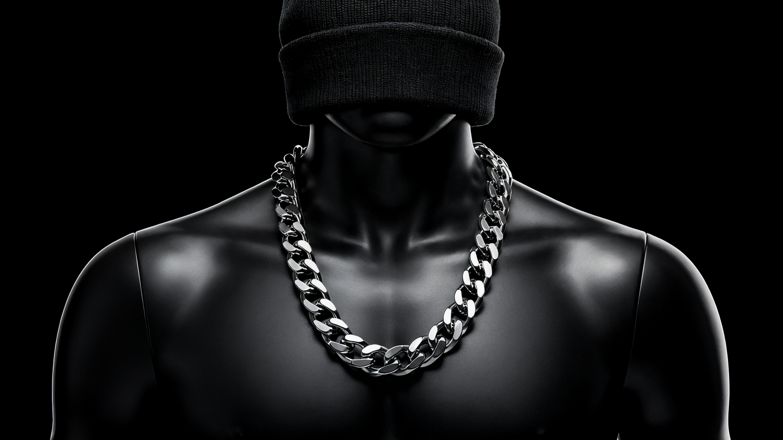 accessoires streetwear grande taille - bonnets et chaînes essentiels